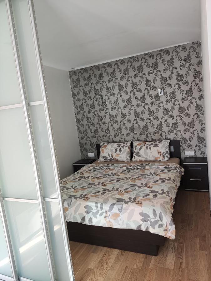 Nikoletos Apartamentai Panevėžys Esterno foto
